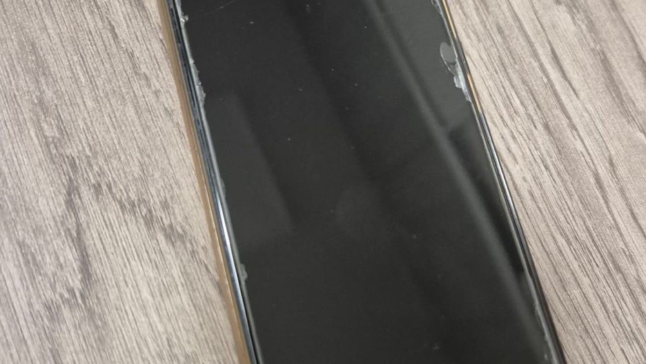 Telefon komórkowy (Wojciech Obremski lca.pl)