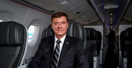Airbus liczy na duże zamówienie w Polsce. Jego konkurent też wybiera się do kraju. Prezes potwierdza