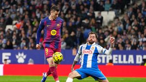 "Potrafi. Wciąż to ma". Eksperci docenili Lewandowskiego