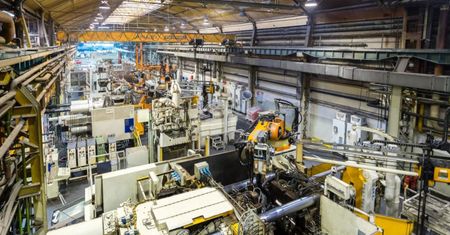VW Poznań z nowymi projektami. Będzie produkować części do elektryków koncernu