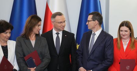 To koniec rządu PiS. Pracowali dwa tygodnie, ale dostaną sowite odprawy