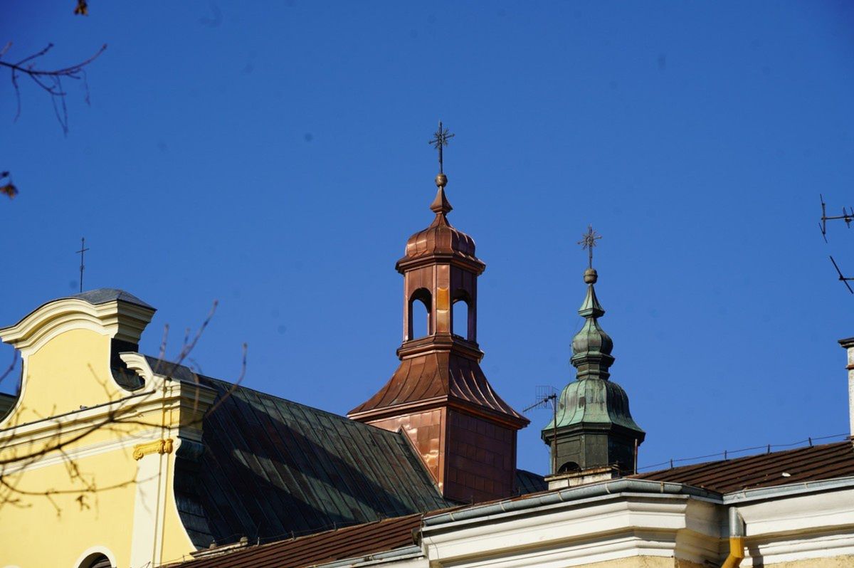 Koło: Sygnaturka klasztoru oo. Bernardynów odzyskała dawny blask