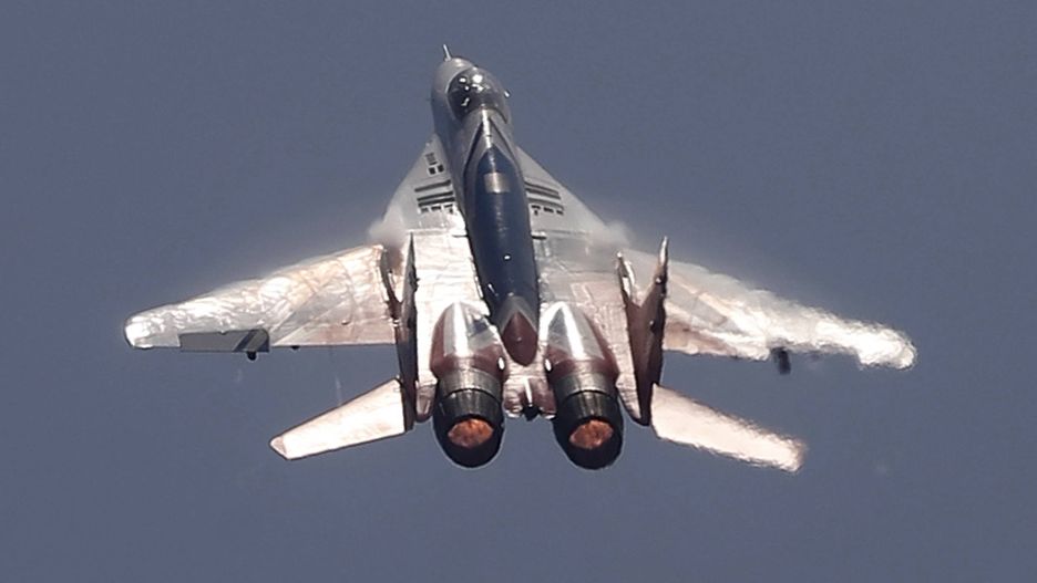 MAKS 2019 International Aviation and Space Salon in Zhukovsky outside Moscow
epa07808575 A MiG-29 jet fighter of Russian aerobatic team Strizhi (Swifts) performs during the MAKS 2019 International Aviation and Space Salon in Zhukovsky outside Moscow, Russia, 31 August 2019. The Salon runs from 27 August to 01 September.  EPA/MAXIM SHIPENKOV 
Dostawca: PAP/EPA.
MAXIM SHIPENKOV