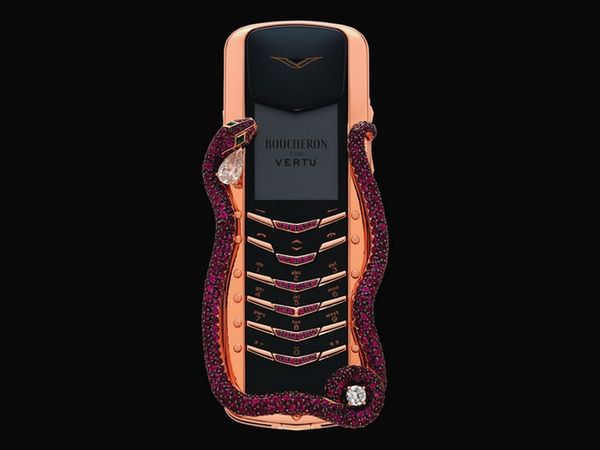 Vertu Signature Cobra