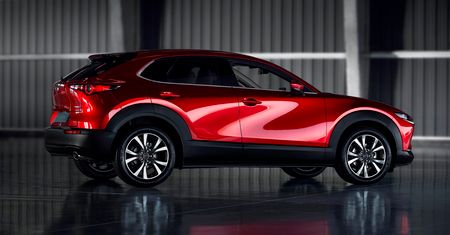 Znamy ceny nowej Mazdy CX-30. Bez 100 tys. zł nie przychodź do salonu