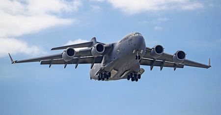 Nadchodzą największe w historii lotnictwa NATO ćwiczenia. Linie lotnicze nie chcą płacić za nie odszkodowań
