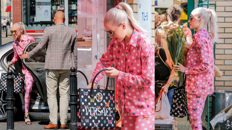 Caroline Derpienski szwęda się po bazarze z torbą Versace
