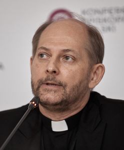Strajk kobiet. Rzecznik Episkopatu ks. Leszek Gęsiak: "nie wiadomo, co zrobić"