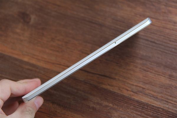 W skrócie: Xiaomi Mi Note na zdjęciach, koniec marki Ascend i i klon iPhone'a 6 39