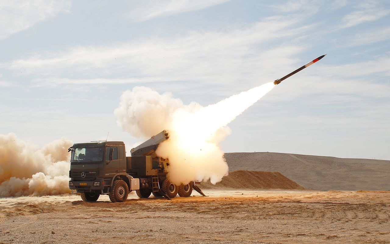 Moment of firing from the PULS system, illustrative photo