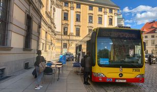 Wrocław. Będą szczepić studentów. Specjalny autobus stanie pod uczelniami