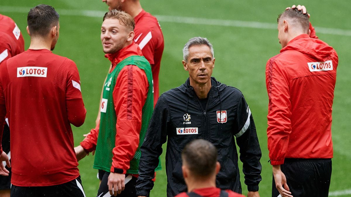 Zdjęcie okładkowe artykułu: PAP / Adam Warżawa / Na zdjęciu: Paulo Sousa