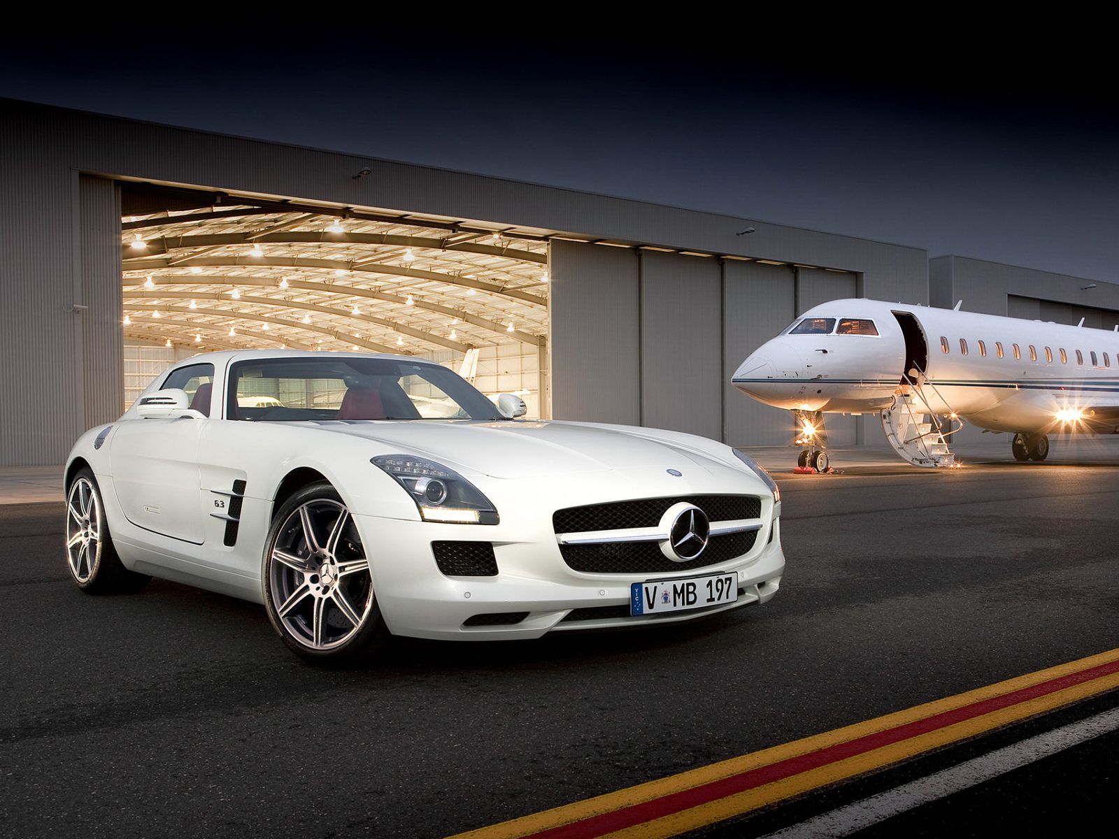 Żegnamy króla: odchodzi Mercedes-Benz SLS AMG 35
