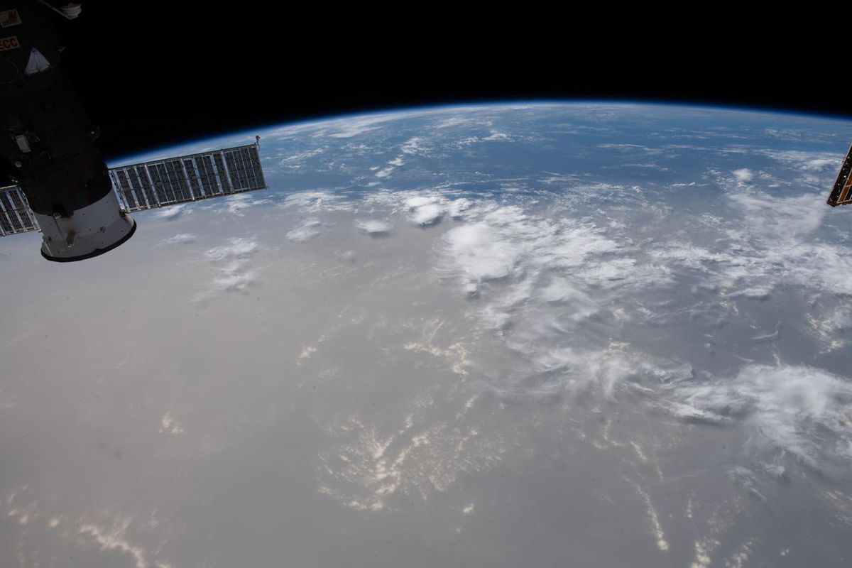 Zaćmienie słońca. NASA pokazała zdjęcia z kosmosu