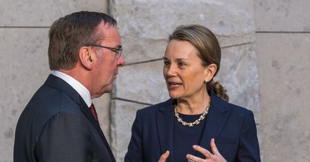 Była ambasadorka USA: NATO potrzebuje centrum przeciwdziałania dronom