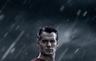 Henry Cavill jako Superman w "Batman v Superman: Dawn of Justice"