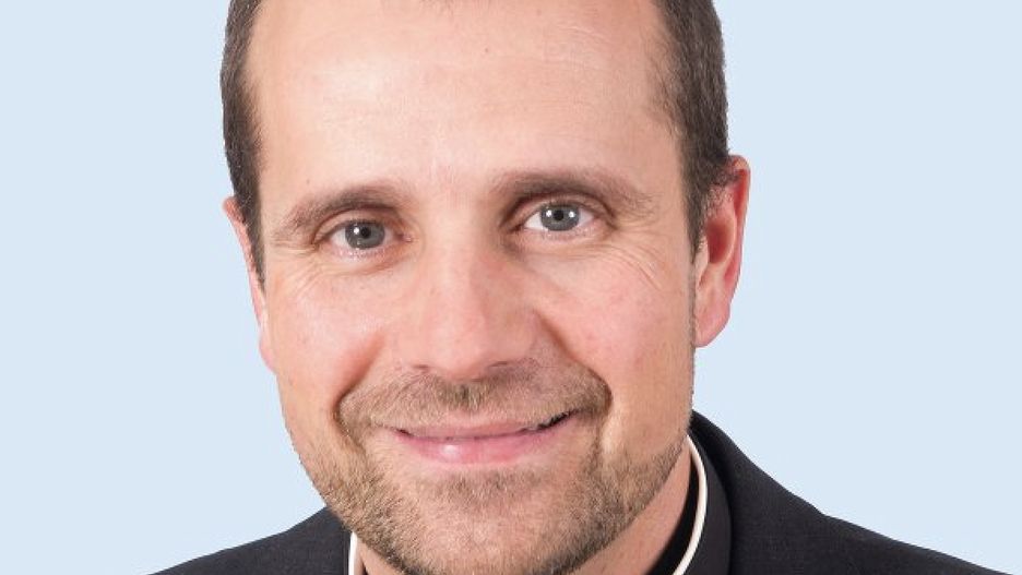 Biskup Xavier Novell został oficjalnie pozbawiony prawa do świadczenia posługi kapłańskiej. Przedstawiciele Konferencji Episkopatu Hiszpanii uznali, że byłego egzorcystę opętał szatan (Wikiimedia Commons)