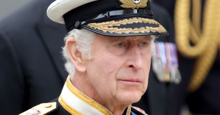 Karol III specjalnie wybrał taką datę? To znak dla Harry'ego i Meghan