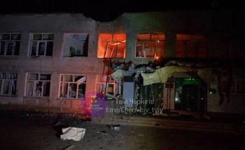 "Zmasowany atak". Rosjanie uderzyli w Czernihów