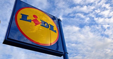 Lidl otworzy sklepy w niedziele. Podano datę
