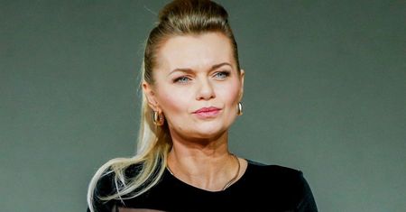 Tak ubrała się na wesele na Sycylii. Sukienka to strzał w dziesiątkę