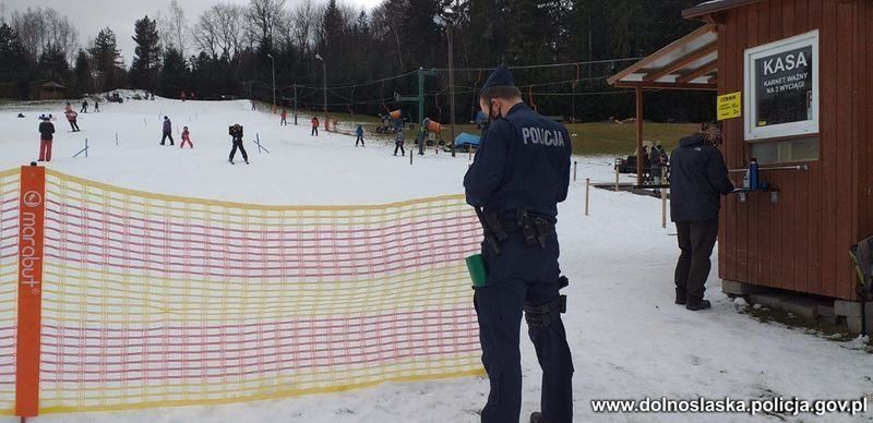 Stoki narciarskie. Policja w górach. Nie będzie taryfy ulgowej