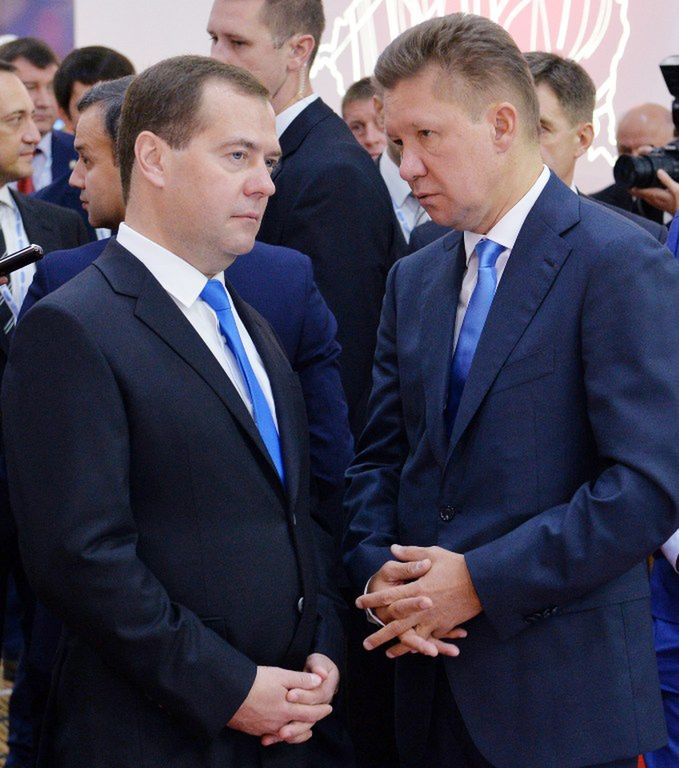 Premier Rosji Dmitrij Miedwiediew i szef Gazpromu Aleksiej Miller.