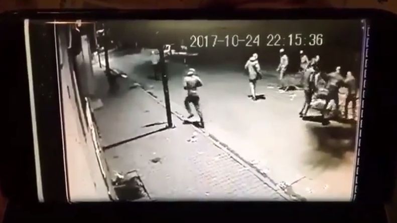 YouTube / Fragment nagrania z pobicia Dariusza Pastora