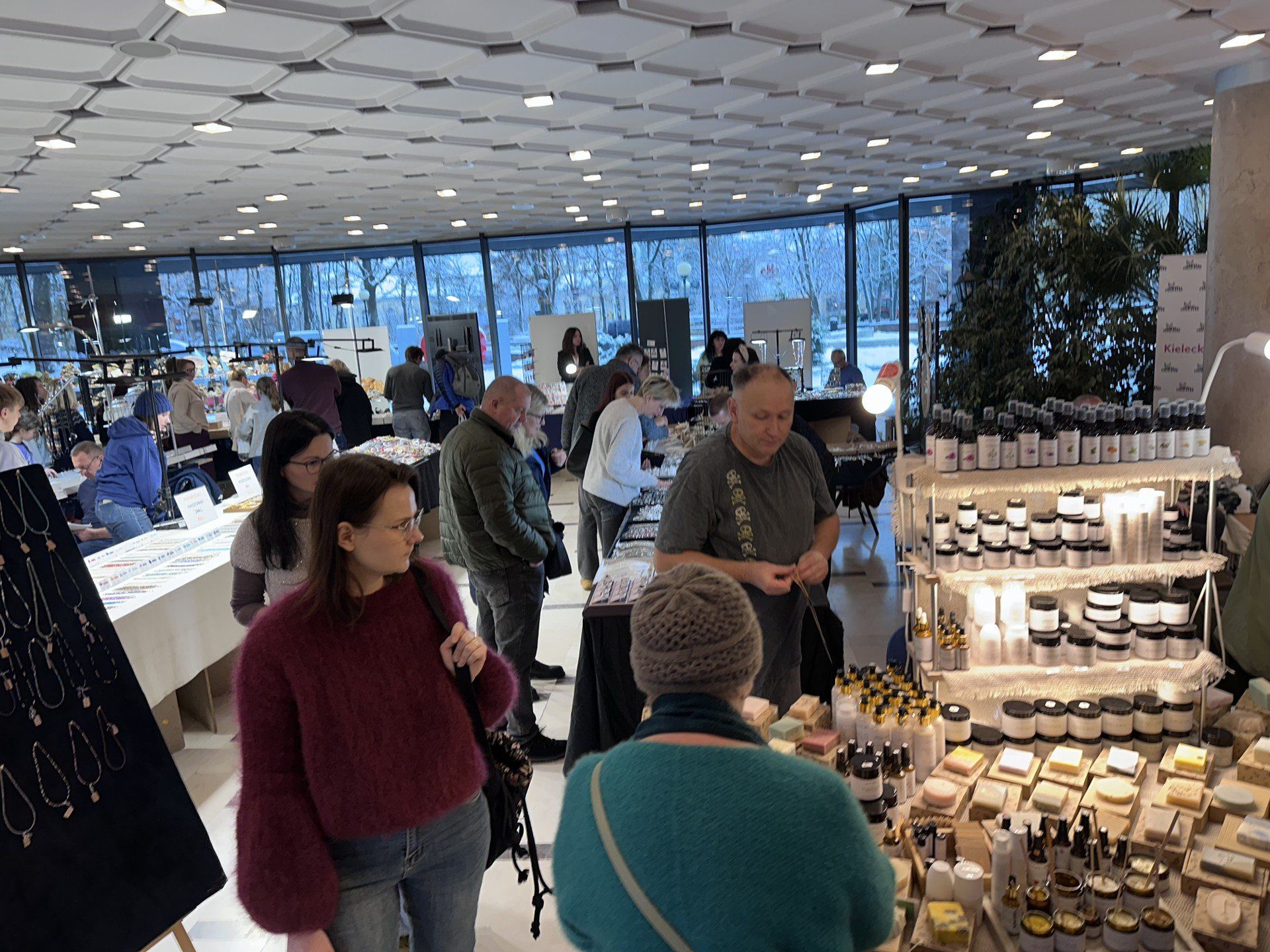 Giełda Minerałów i Skamieniałości w KCK w niedzielę, 23 listopada. Zobacz, kto odwiedził tę wystawę