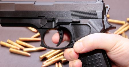 Handel bronią. W 2013 roku Francja miała zamówienia na prawie 7 mld euro