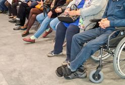 Niepokojące dane w nowym raporcie NFZ. Długie kolejki do lekarzy