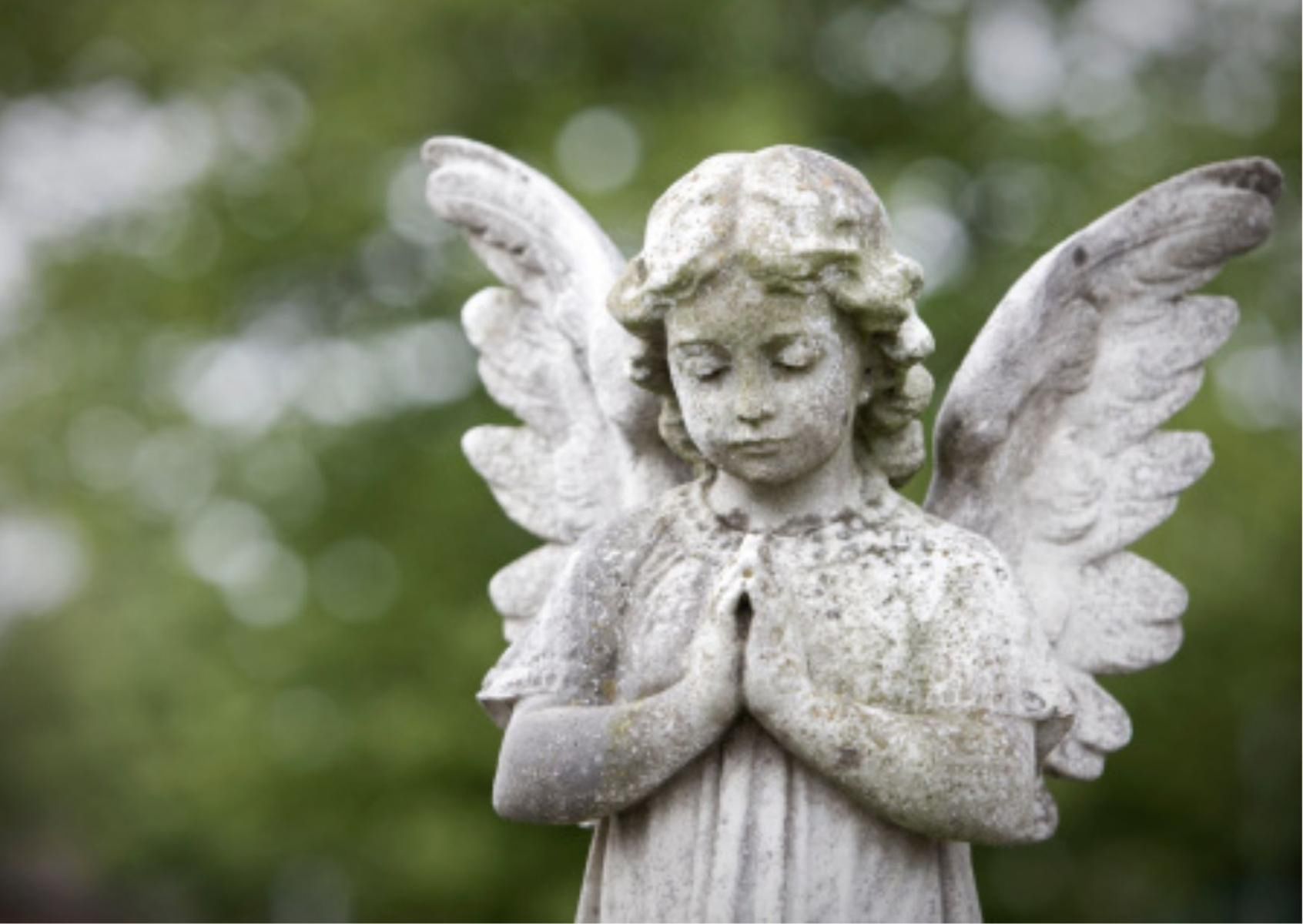 Kościół: Dzieci utracone są w niebie. 1 listopada to też ich święto