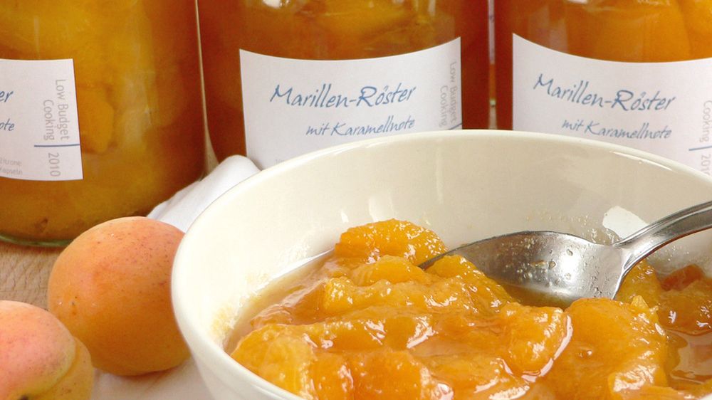 Morele ze skórką w puszce w mocnym syropie (owoce i płyn)