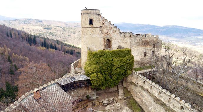 Polska z góry. Zamki, dworki, pałace 3