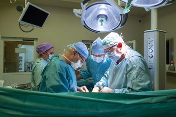 Przełomowa technologia wydłużania kości. Pionierskie zabiegi w Polsce