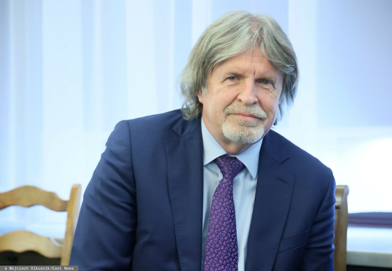 Były szef NFZ uderza w rząd ws. limitu zarobków lekarzy. "Komuno, wróć!"