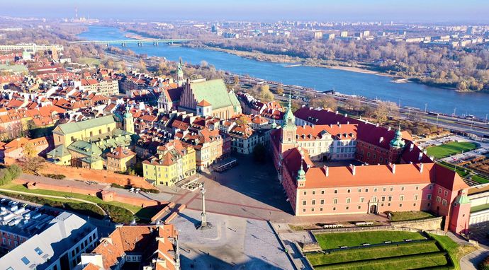 Polska z góry. Zamki, dworki, pałace 3