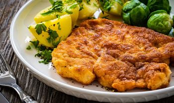 Kotlety jak u babci - miękkie i pełne smaku. Sekret tkwi w jednym dodatku