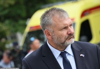 Ocenili działania  Żurka. Polacy podzieleni w sondażu