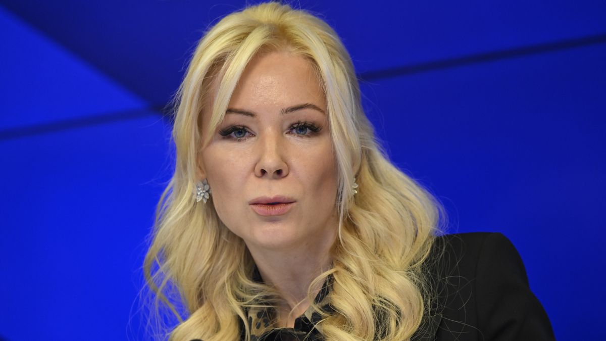 MOSCOW, RUSSIA - NOVEMBER 01: Director of the Association 'League of the Safe Internet' of the Russian Federation Ekaterina Mizulina makes a speech as she attends the Media Forum of the Commonwealth of Independent States (CIS) Countries at the Rossiya Segodnya International Media Group Press Center in Moscow, Russia on November 01, 2023. (Photo by Sefa Karacan/Anadolu via Getty Images)