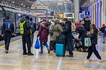Turyści przesadzają. Obcinanie paznokci, zmiana ubrań czy przepychanki to nie wszystko