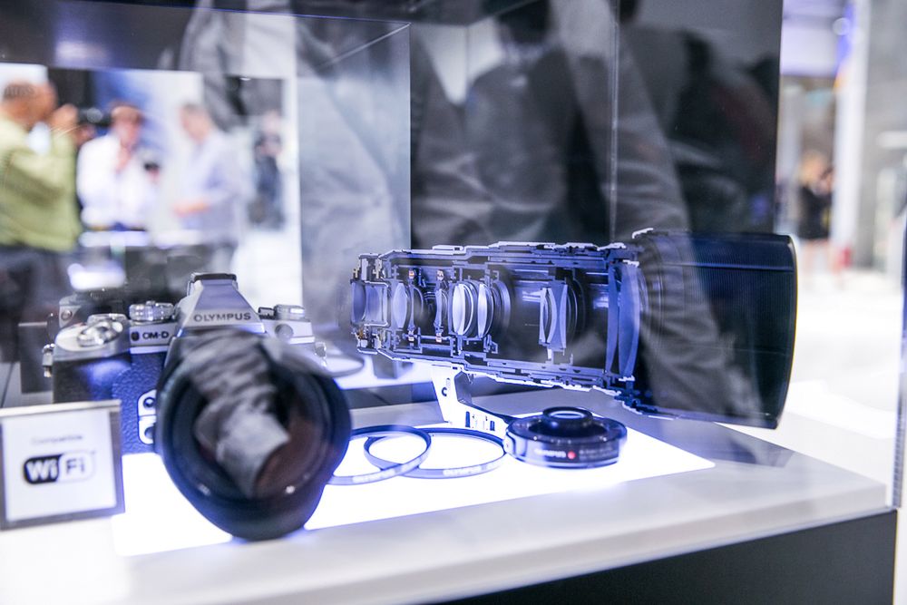 Stoisko firmy Olympus na Photokina 2014 21