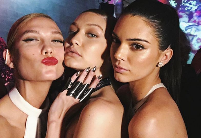 Karlie Kloss, Gigi Hadid i Kendall Jenner