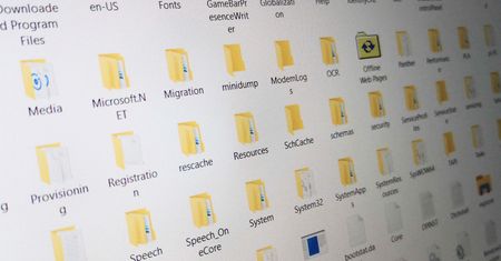 Windows 10 ma problem z Eksploratorem plików. Nowa wyszukiwarka się zawiesza