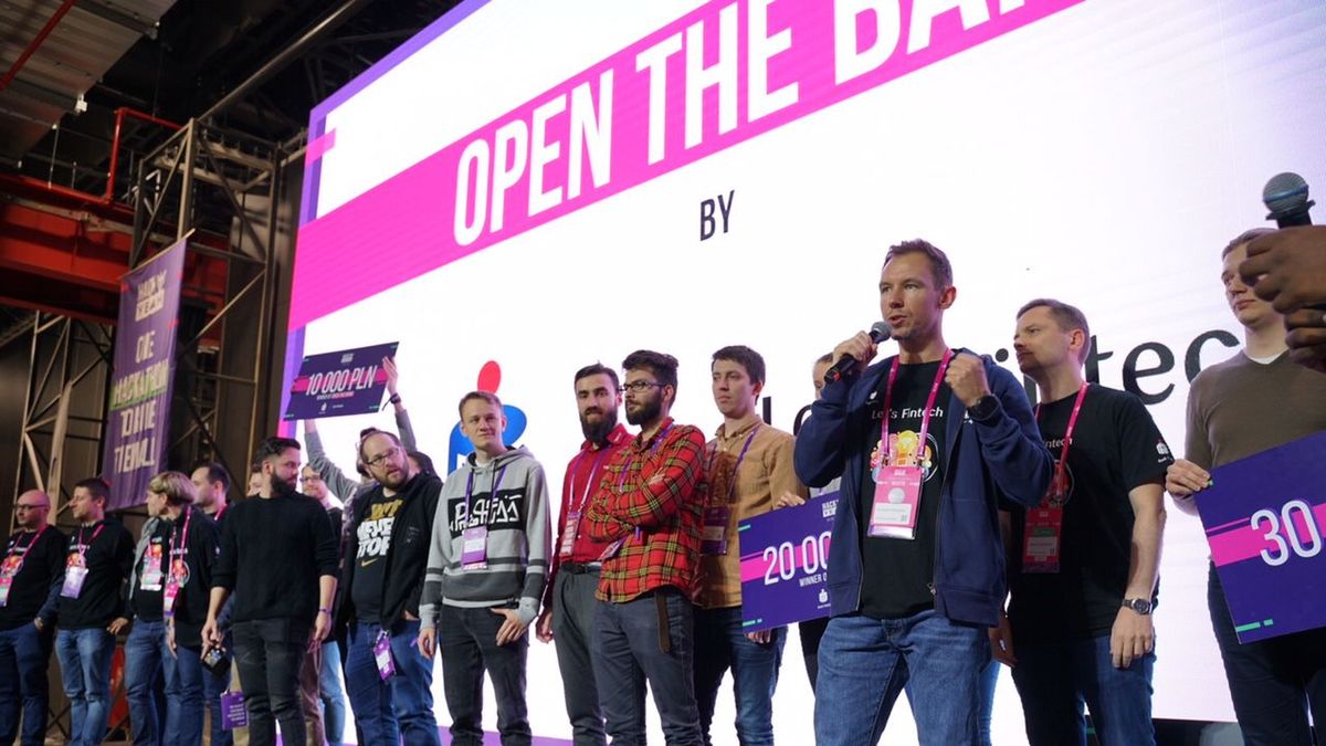 W ścieżce Finanse i Inwestycje, której sponsorem był bank PKO BP, zwyciężył zespół Team AI Meetup