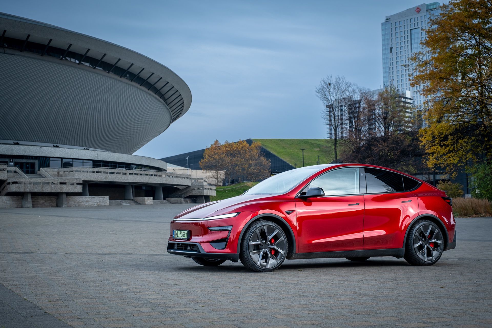 Tesla Model Y Performance (2025)