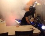 Suzuki GSX-R i palenie gumy w kuchni