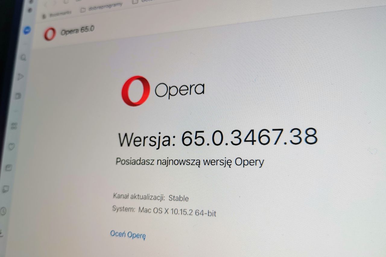 Opera 65 już jest. Ma nowy pasek adresu i lepsze blokowanie treści