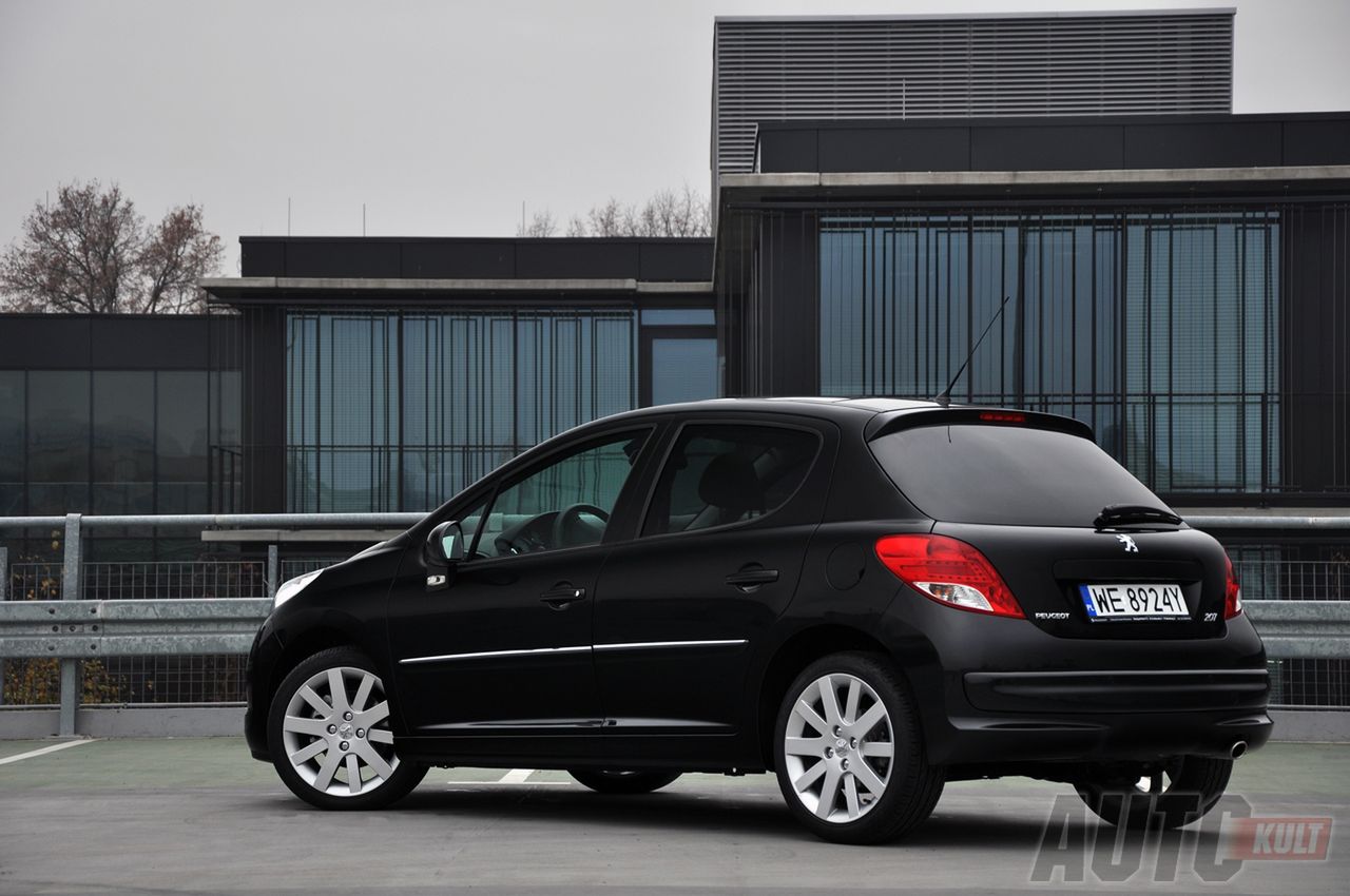 Peugeot 207 1,6 THP Allure