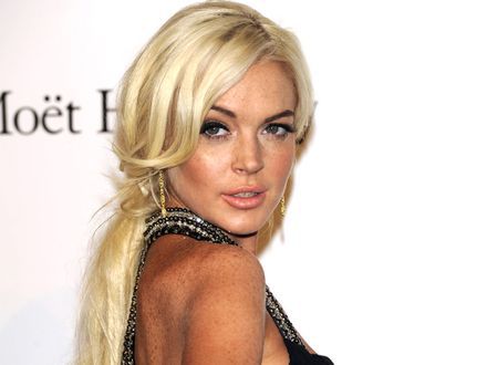 Lindsay Lohan naga za milion